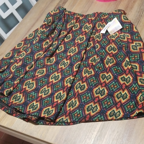 LuLaRoe skirt - Picture 1 of 2